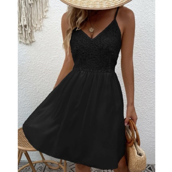 Boho lace shirred back cami dress - Picture 2 of 16